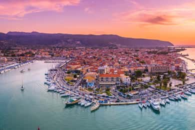 Lefkada Island Day Trip: Explore Beaches and Scenic Wonders