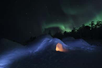 Kiruna: Bygg din egen igloo över natten