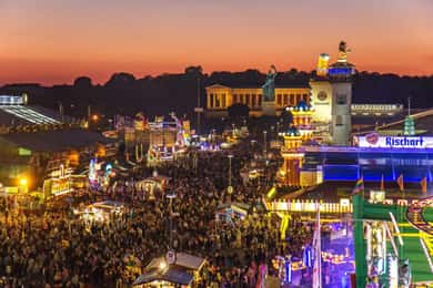 Munich: Oktoberfest Big Beer Tent Evening including table reservation