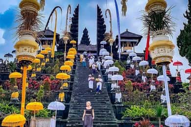 Visite de l'est de Bali : Temple de Besakih, porte de Lempuyang, Tirta Gangga