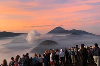 From Malang: 1 Day Bromo Sunrise Sharing Tour
