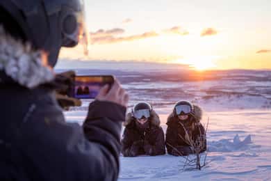 2-Hour Snowmobiling Experience