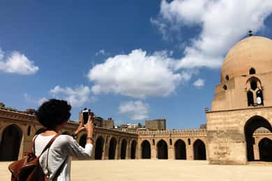 Cairo: Private Tour of Islamic Highlights with Transfers