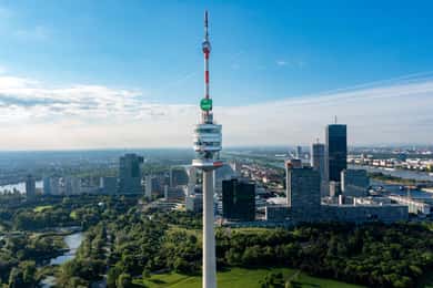 Ticket ohne Anstehen für den Einlass zum Donauturm