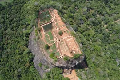 Kandy: Visita de um dia particular a Polonnaruwa e Sigiriya