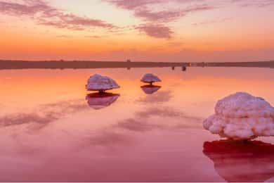 Bakoe: Roze Meer, Suikerriet & Beshbarmag Bergen