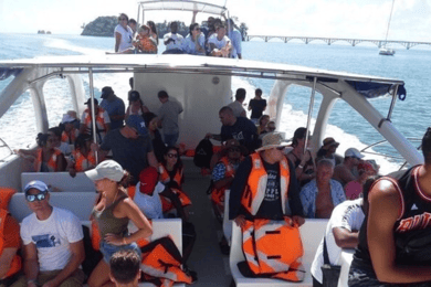 Punta Cana: Tour Samana Cayo Levantado Hotel Pickup