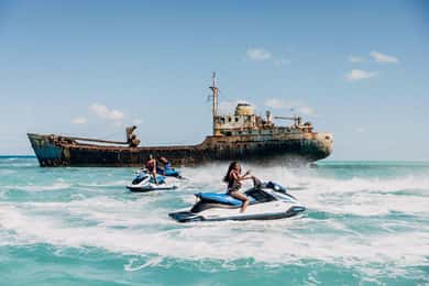 Thrilling Jet Ski Tour in Clear Blue Water of Turks & Caicos