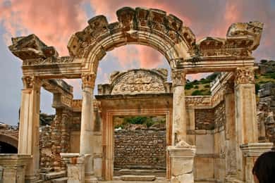 Kusadasi: Efesos antika stad, keramikverkstad och shopping