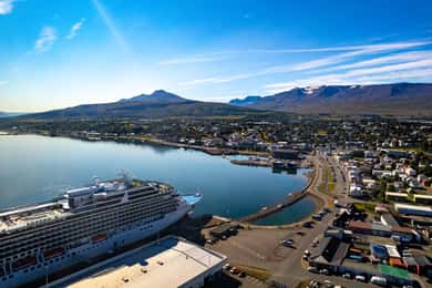 Excursión a la Cascada de Goðafoss desde el Puerto de Akureyri
