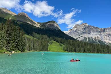 Banff/Canmore: Moraine Lake Louise Emerald Johnston Canyon