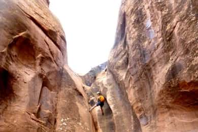Moab: Chamisa Canyon Canyoneering Adventure