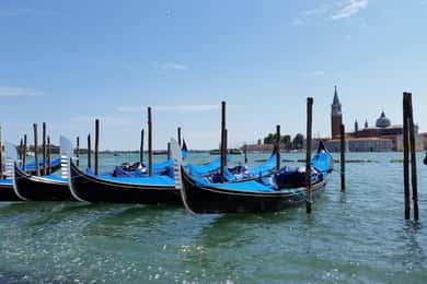 Gondeltour mit Vier-Jahreszeiten-Konzert von VENEDIG in GONDOLA