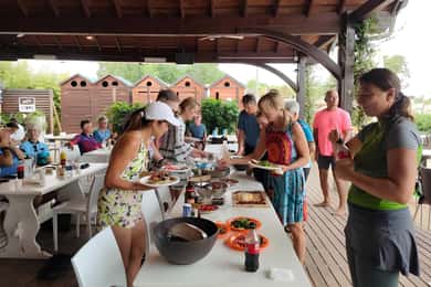 Ragusa: Ricotta Making Expereince at a Farm with Dinner