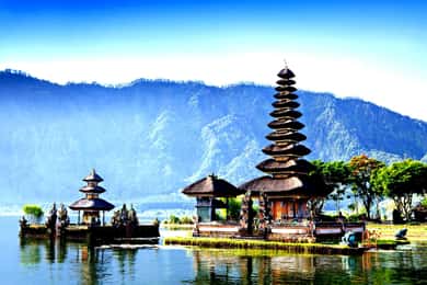 Bali: Visita ao templo da água, às cascatas e ao terraço de arroz da Unesco