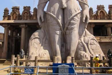 From Bengaluru: Private Tour Sravanbelgola, Belur & Halebidu