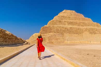 Cairo: Trip Pyramids, Sakkara, & Memphis Tour with Lunch