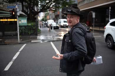 Melbourne: Gangsters, Brothels and Lolly Shops Tour