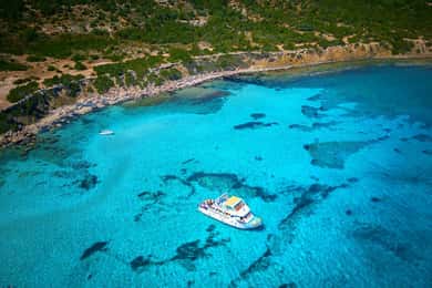 Limassol: Aphrodite Baths & Blue Lagoon Bus & Boat Day Tour