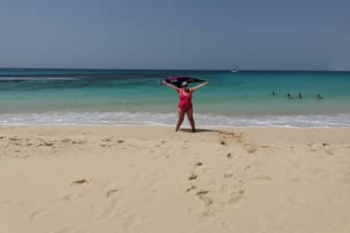 Boa Vista: tartarugas, tubarões, cidade de Sal Rei, praia de Santa Monica, naufrágio...