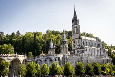 From Toulouse to Lourdes: Guided Small Group Day Tour