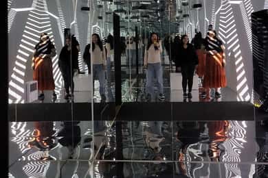 From Seoul: Yeongdong Day Trip with Wine Tasting and Janggu