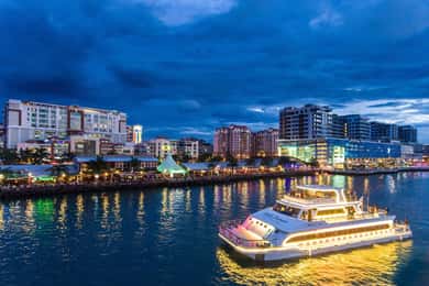 Kota Kinabalu: KK City Night Cruise