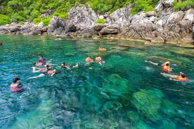 Hoi An: Cham Island Snorkeling Day Trip with Lunch