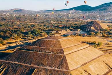 Mexico City: Teotihuacan Pyramids Private Tour & Transport