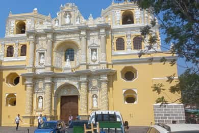 Antigua Guatemala and Hobbitenango: Guided Day Tour