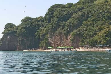 Snorkel to Playa del Toro departing from Sayulita : day at the beach