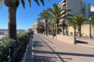 Barcelona: Tarragona & Sitges Guided Day Trip with Transfers