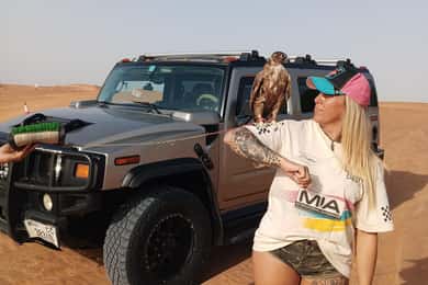 Golden Sands & Glamour: Hummer Safari with Photoshoot