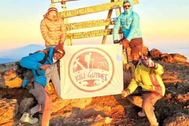 6-Day Marangu Route Kilimanjaro Climb and 2-Day Safari