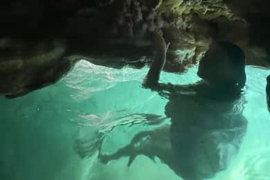 Muscat: Wadi Shab, romantyczna jaskinia i zapadlisko - wycieczka 1-dniowa