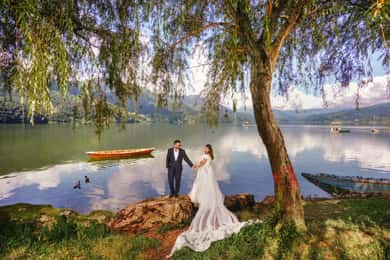From Kathmandu: 3 Day Pokhara Tour By Coach With Sightseeing