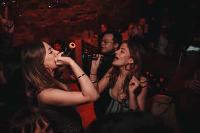 Ultimate VIP Night Out: Bottles, Karaoke & VIP Clubs Entry