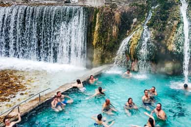 Desde Tesalónica: excursión de un día a los baños termales de Pozar y Edesa