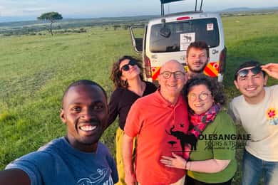 Da Nairobi alla Riserva Masai Mara e visita al villaggio Escursione