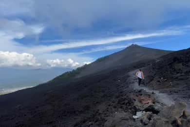 From Antigua: Pacaya Volcano Tour in English/Spanish