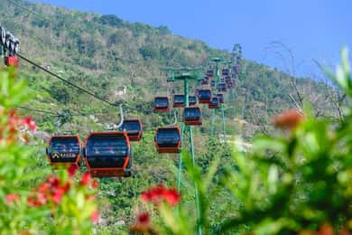 Da HCM: Tempio di Cao Dai e Montagna Nera con funivia inclusa
