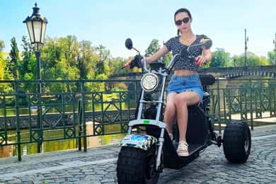 Prague: City Highlights Guided Electric Trike Tour
