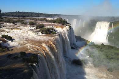 Foz do Iguaçu: Brazil/Argentina Sides Iguazu Falls Day Tour