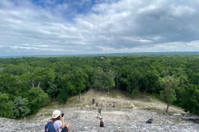 Bacalar: Escursione alle rovine di Calakmul con sosta nella giungla