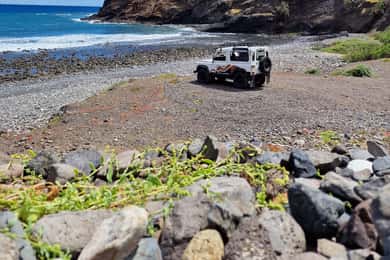 Porto Santo: Island Highlights 4x4 Tour with Hotel Transfers