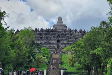 Yogyakarta: Borobudur, Merapi, Prambanan & Ramayana Ballet