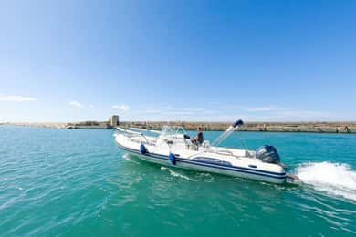 Excursión a las Islas Egadi: Un día en lancha Trapani Favignana Levanzo