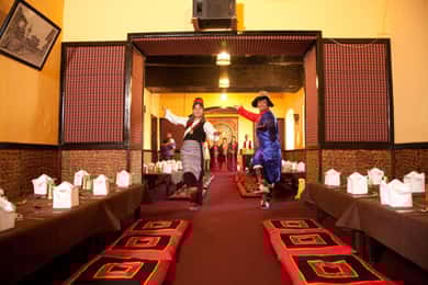 Katmandú: Cena de cocina nepalesa con danza tradicional