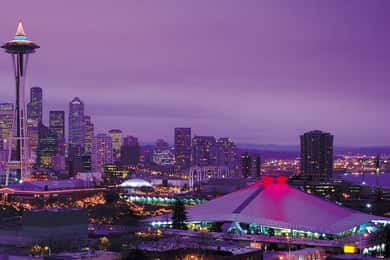 Seattle’s Yuletide Magic: A Christmas Wonderland Tour