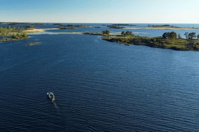 Exclusive Guided Tour in the Breathtaking Lurö Archipelago
